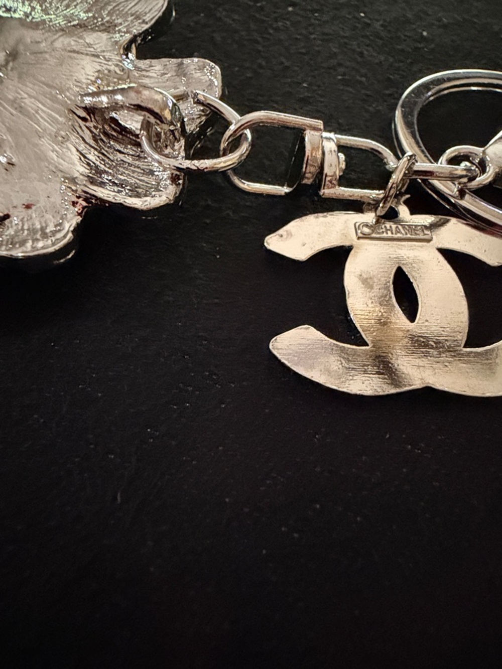 Custom Curated Pink CC & Crystal White Rose Keychain - Picture 7 of 7
